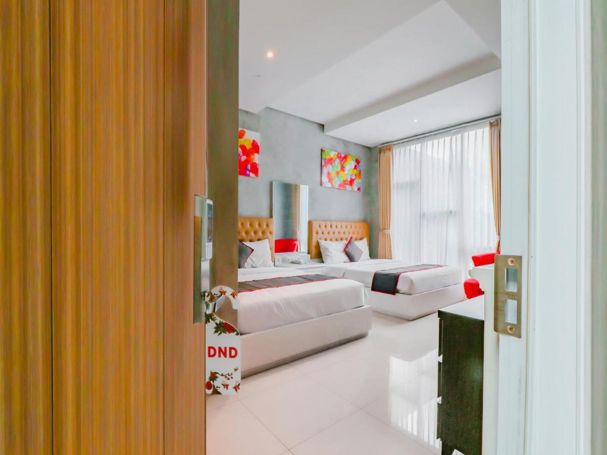 ホテル Super Oyo Collection O 31 The Batik Bed And Coffee バンドゥン エクステリア 写真